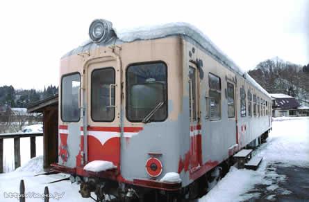 旧小坂鉄道ディーゼルカー（キハ2101）