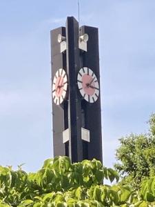 三権分立の時計塔